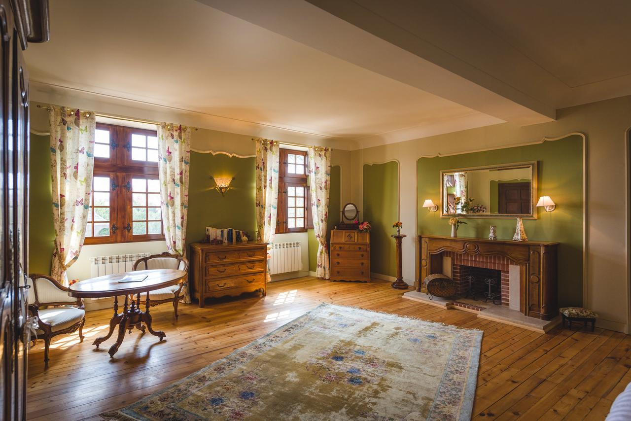 Gennes-Val-de-Loire Le Manoir De La Baldette Bed & Breakfast エクステリア 写真